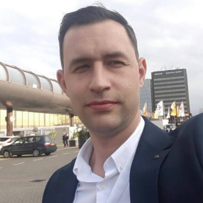 Job de babysitting în București: Octavian