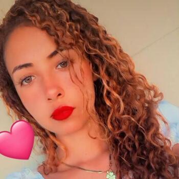 Babysitter in Veracruz: Hilary