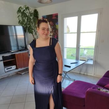 Babysitter in Saint-Jean-de-Beugné: Opheline