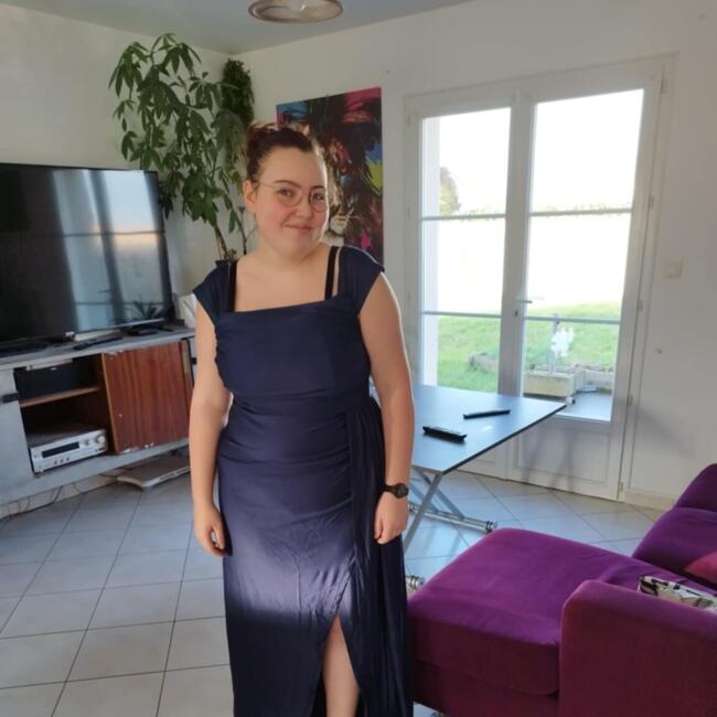 Babysitter in Saint-Jean-de-Beugné: Opheline