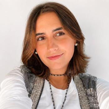 Babysitter in Madrid: Monica
