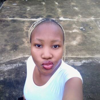 Babysitter in Johannesburg: Beyo