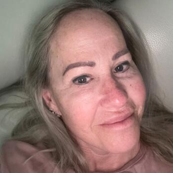 Babysitter Adelaide: Alli