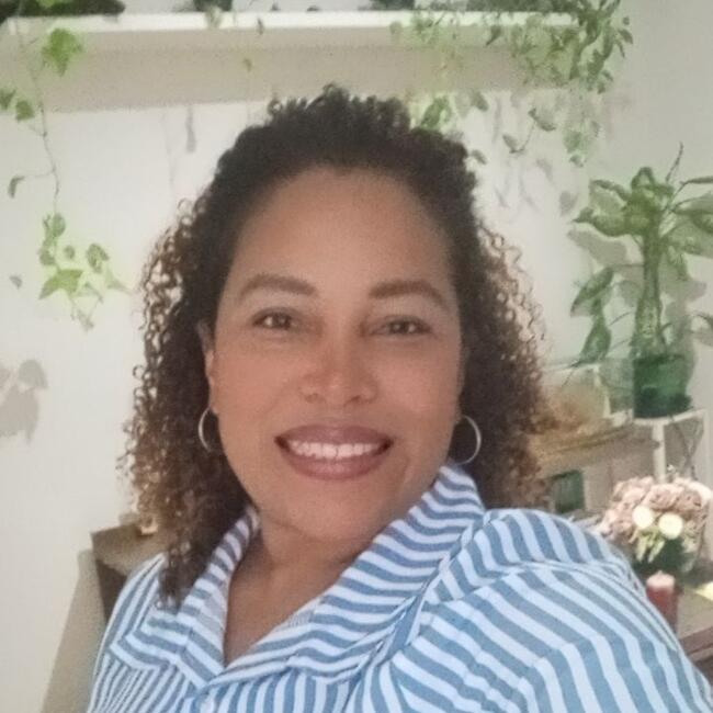 Babysitter in Duque de Caxias: Maria