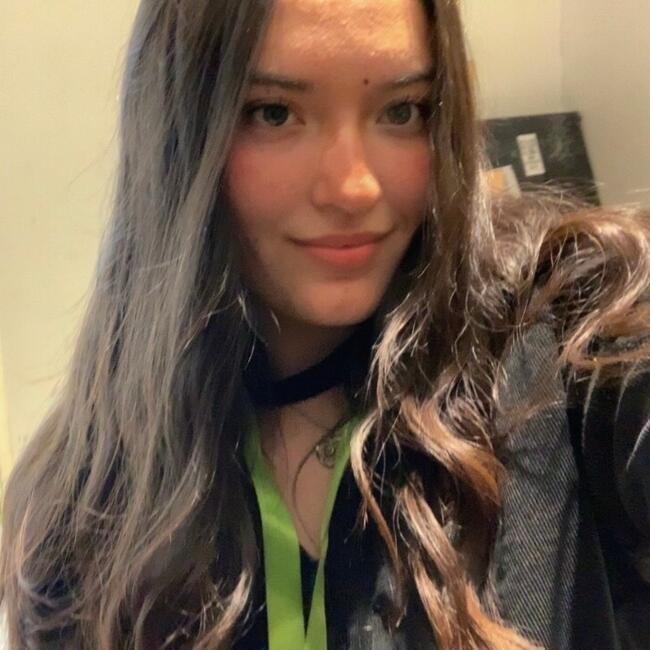 Babysitter in Palmilla: Dominique Quezada