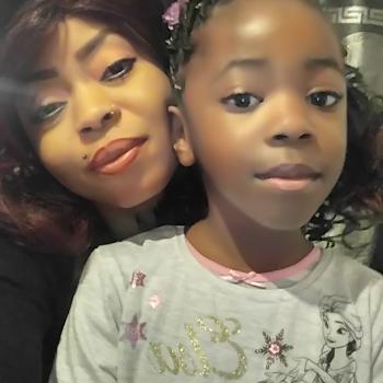 Niñera Remich: Serafine