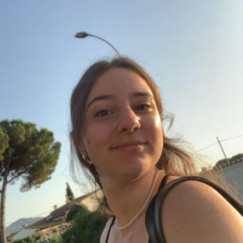 Babysitter in Juniville: Magali