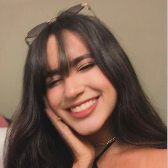 Babysitter in Belém: Raissa