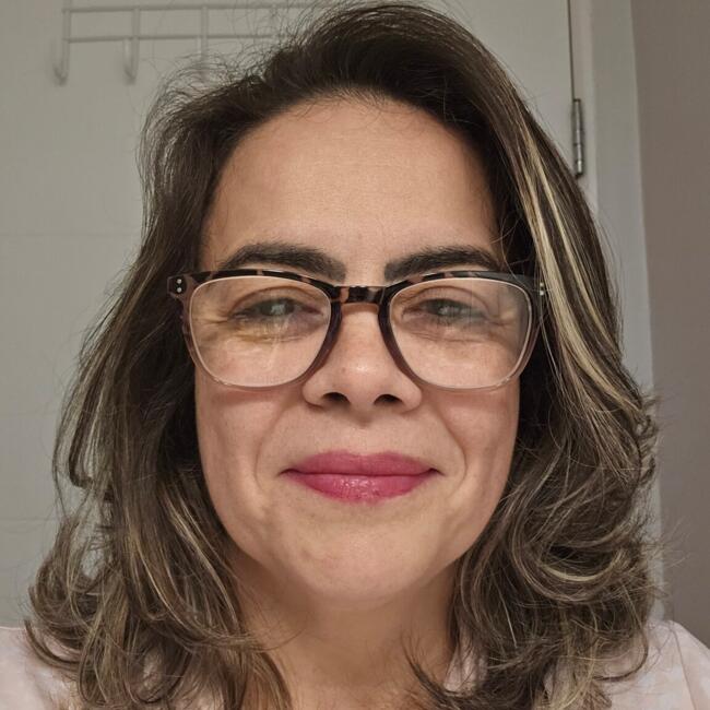 Babysitter in Burnaby: Viviane