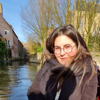 Babysitter in Tournai: Noëmie