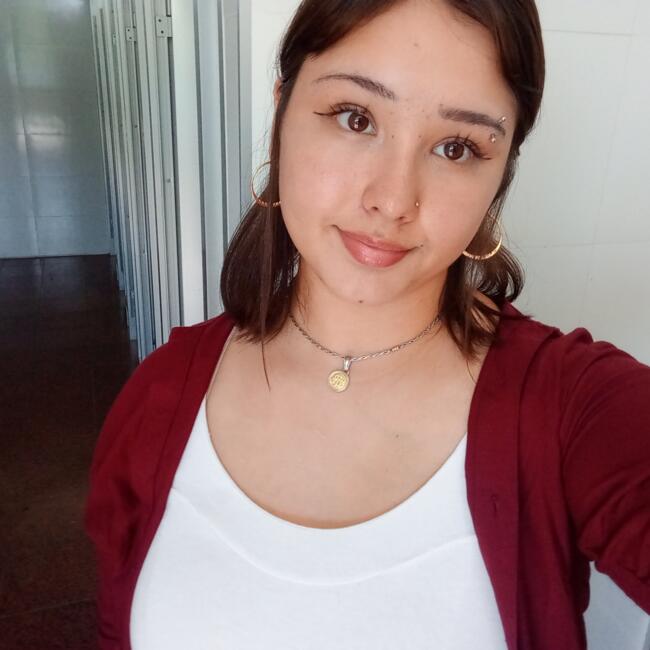 Babysitter in Montevideo: Angelina