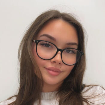 Babysitter in Soignies: Selena