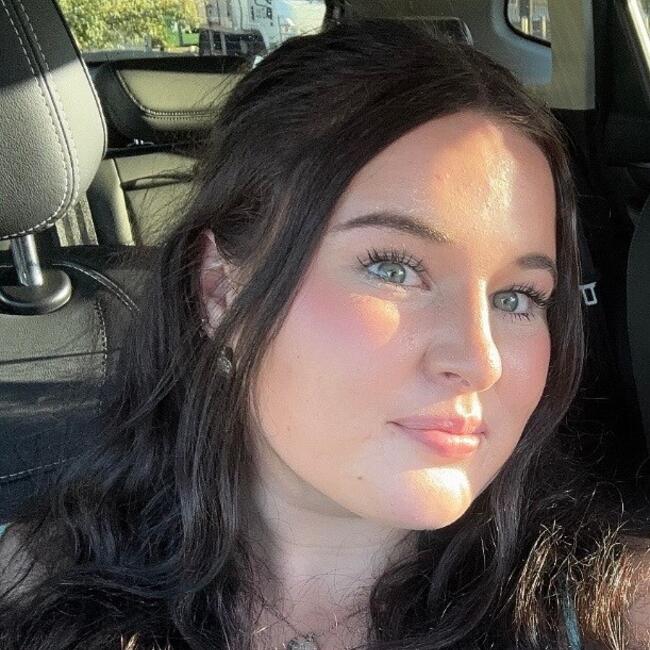 Babysitter in Mandurah: Mia