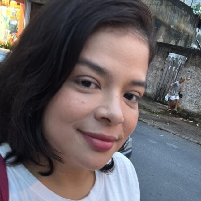 Emprego de babá em Macaé: Isabella