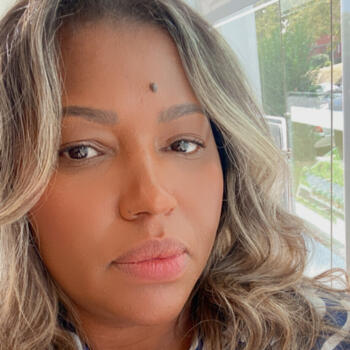 Babysitter Lisbon: Claudia