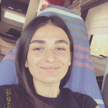 Babysitter La Ciotat: Jenna