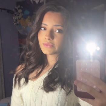 Babysitter Newtownards: Michaela