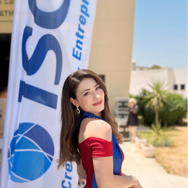 Babysitter in Nanterre: Molka