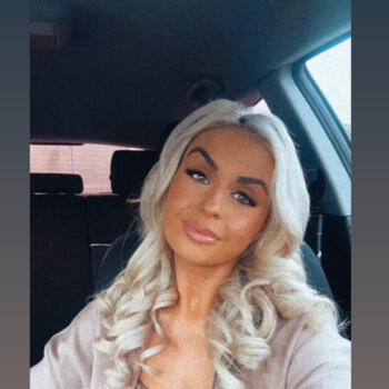 Babysitter in Limerick: Dorothy