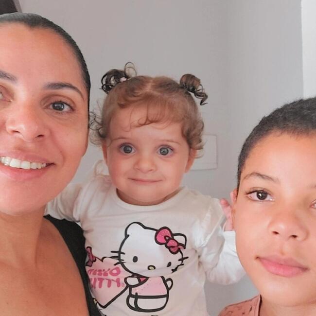 Emprego de babá em Primavera do Leste: Vania