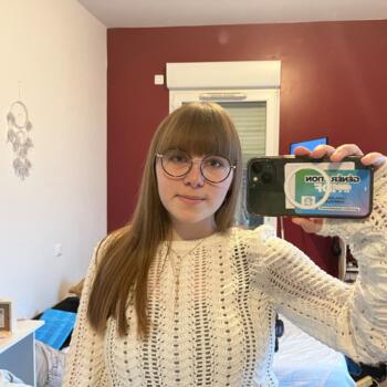 Babysitter in Calais: Kessy