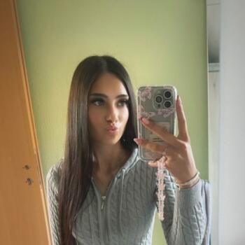 Babysitter in Bad Hönningen: Angelina