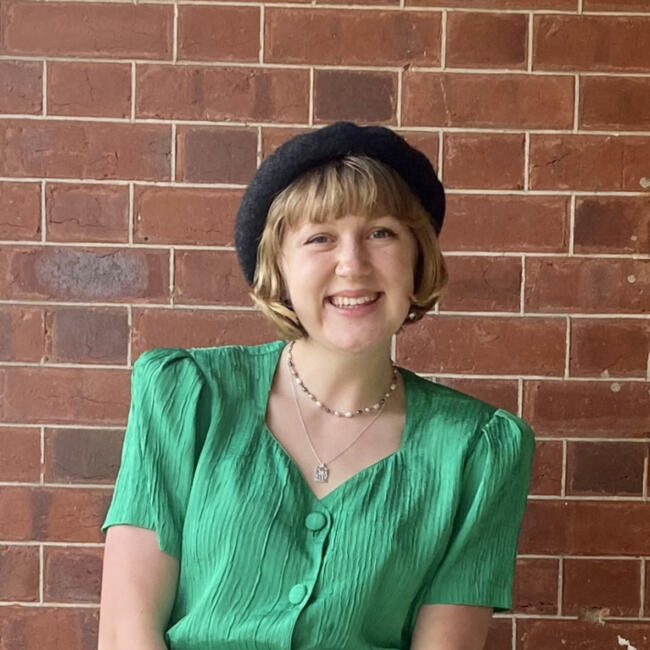 Babysitter in Hobart: Erika