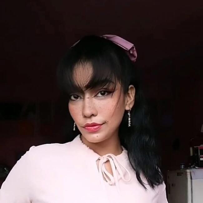 Baby-sitter in San Salvador: Paola