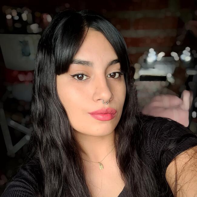 Niñera en Almirante Brown: Nicole