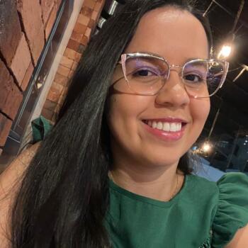 Babá em Coronel Fabriciano: Nayrimila