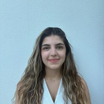Babysitter a Troinex: Elisa