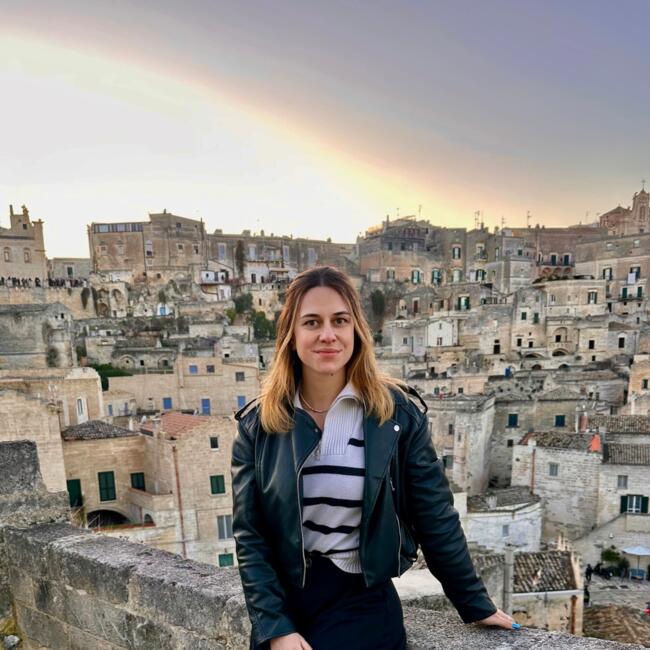 Детегледачка в София: Annie