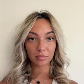 Babysitter in Derby: Danni