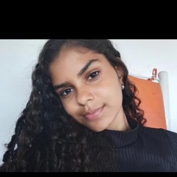 Babá em Parnamirim: Maria Helena
