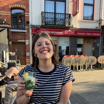 Babysitter in Schaarbeek: Evaelle