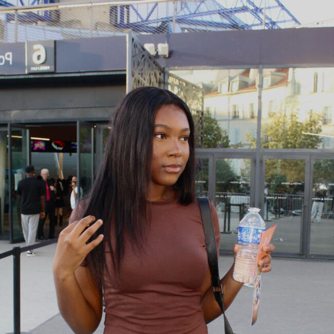 Babysitter in Paris: Maëva