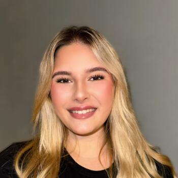 Babysitter in Denia: Ainhoa Martínez