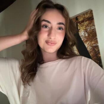 Babysitter in Valence-en-Brie: Clémentine