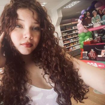 Babysitter in Tangará da Serra: Paola