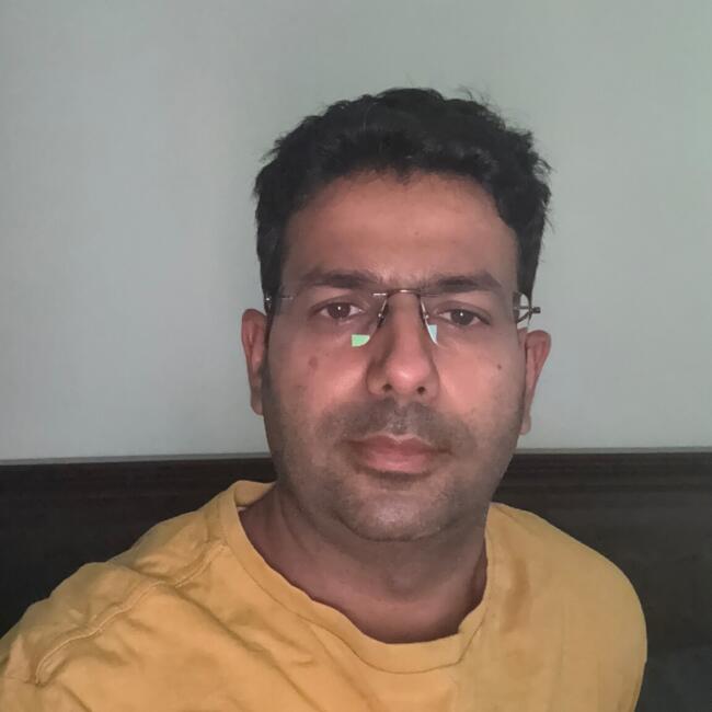 बंगलौर में बेबीसिटिंग की नौकरी: Sarthak