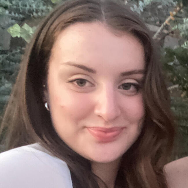 Babysitter in Sydney: Niamh