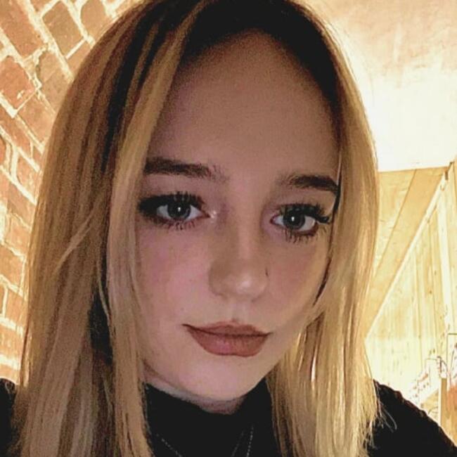 Babysitter in Oostrozebeke: Magdalena