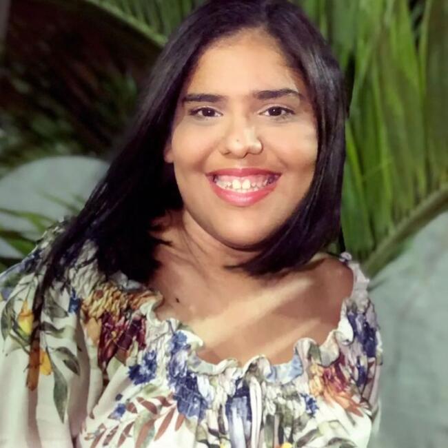 Babysitter in Paulista: Stephany