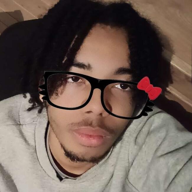 Babysitter in Namür: Yohan