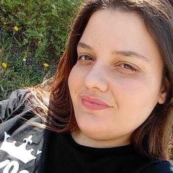 Baby-sitter in Châlons-en-Champagne: Lauren