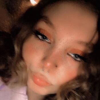 Babysitter in Glassboro: Mikayla