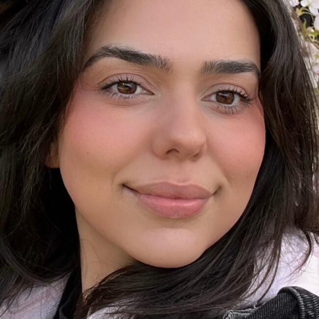 Babysitter in Scarborough Junction: Angela