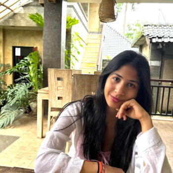 Babysitter in Sydney: Zoya