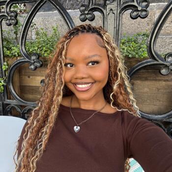 Babysitter in Cape Town: Mitchelle