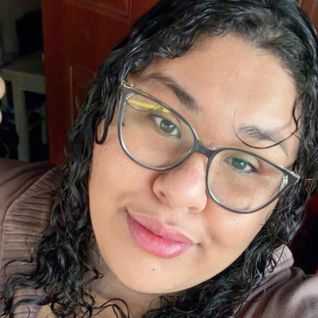 Babysitter in Montevideo: Antonella